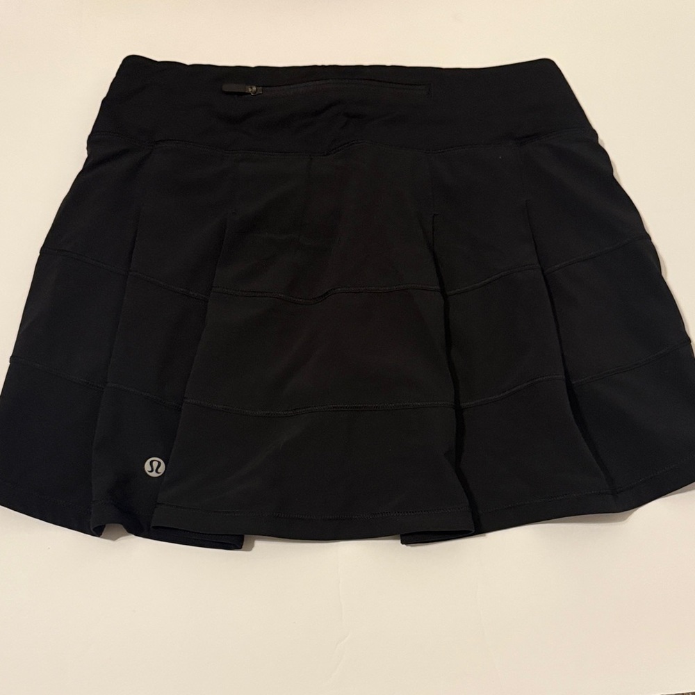 Lululemon Black Long Pace Rival Skirt - Size 2 long